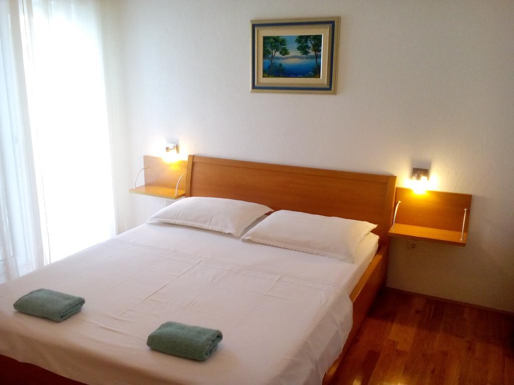 Apartment Petra Baška Voda Zewnętrze zdjęcie